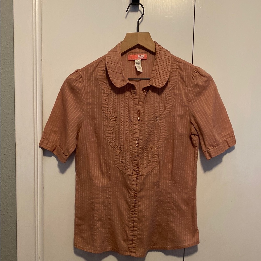 Lux Women's Button Down Shirt Medium